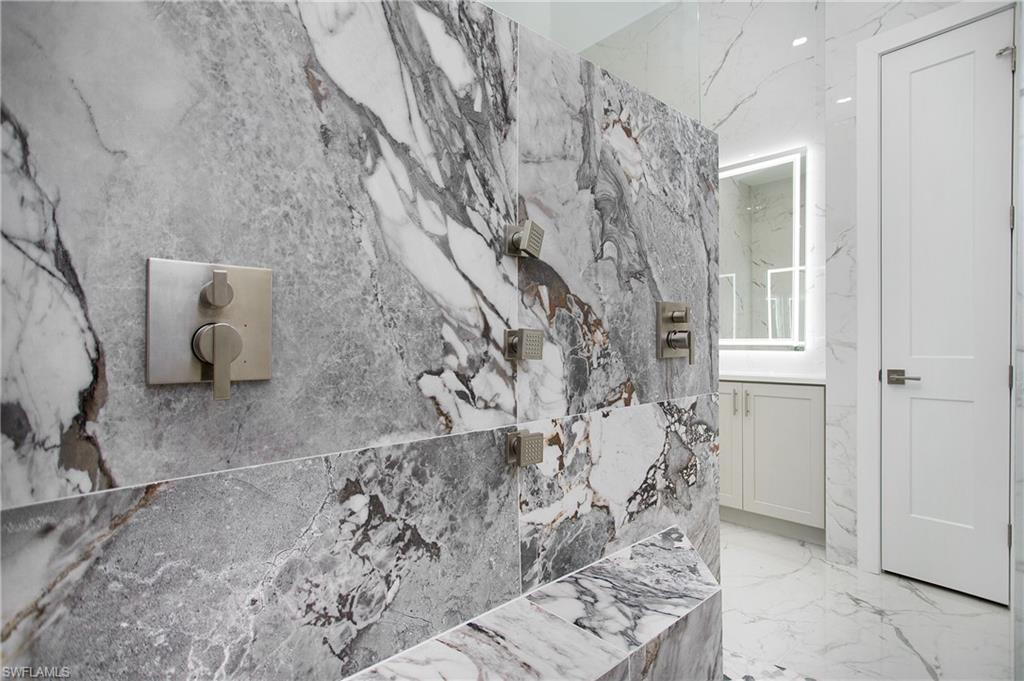 ESTERO SPRINGS - Residential