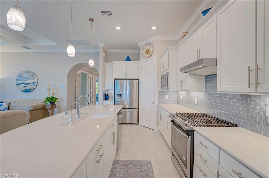 GREYHAWK AT GOLF CLUB OF THE EVERGLADES - Residential