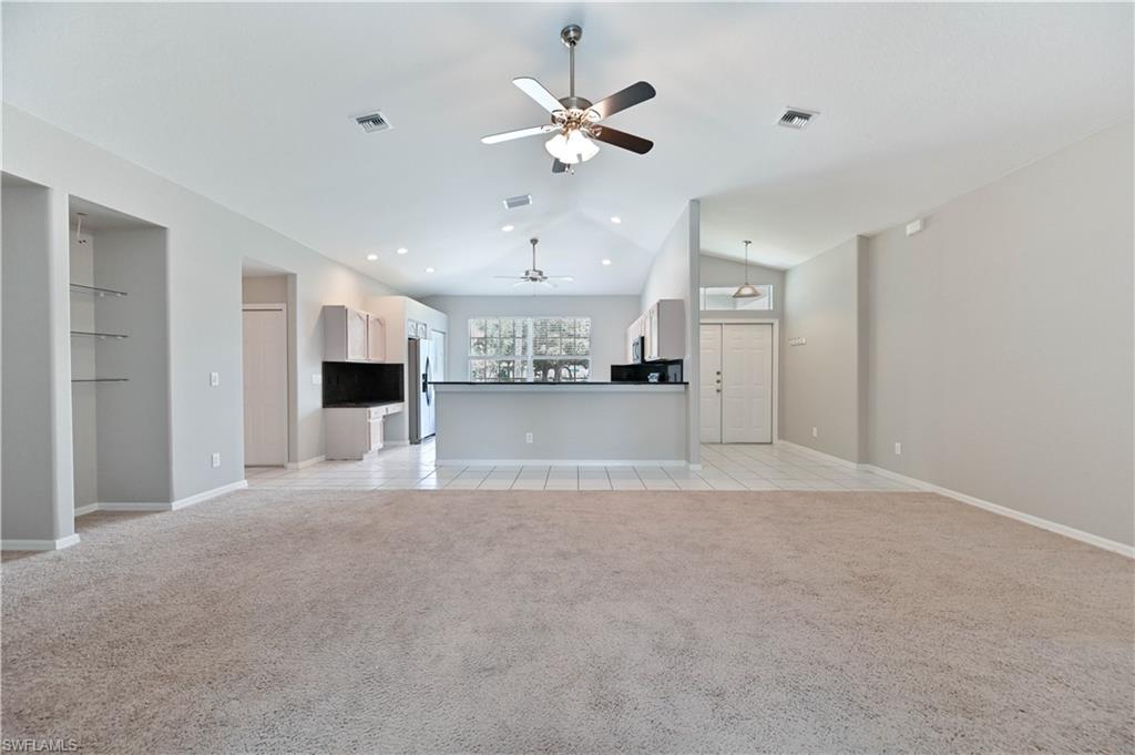 SAN CARLOS PARK - Residential