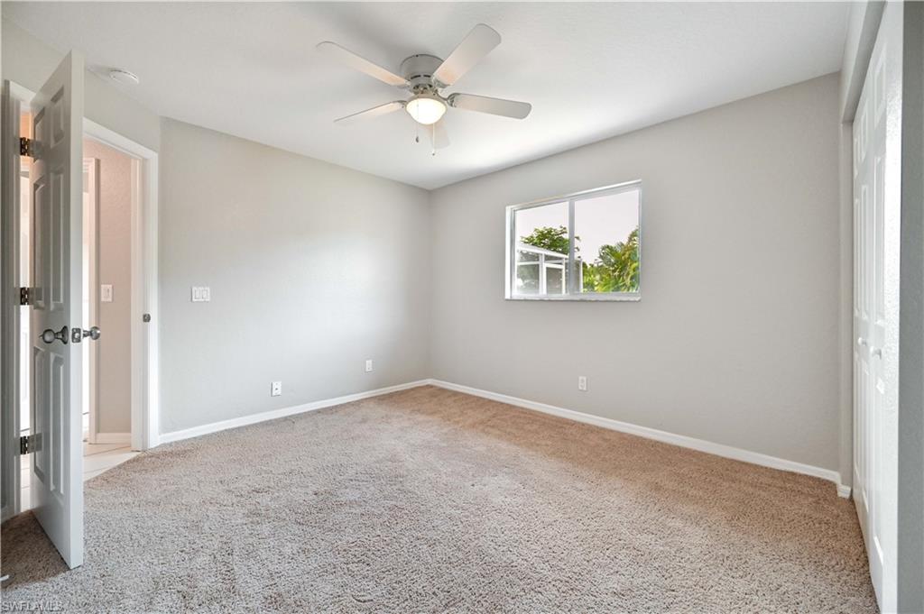 SAN CARLOS PARK - Residential