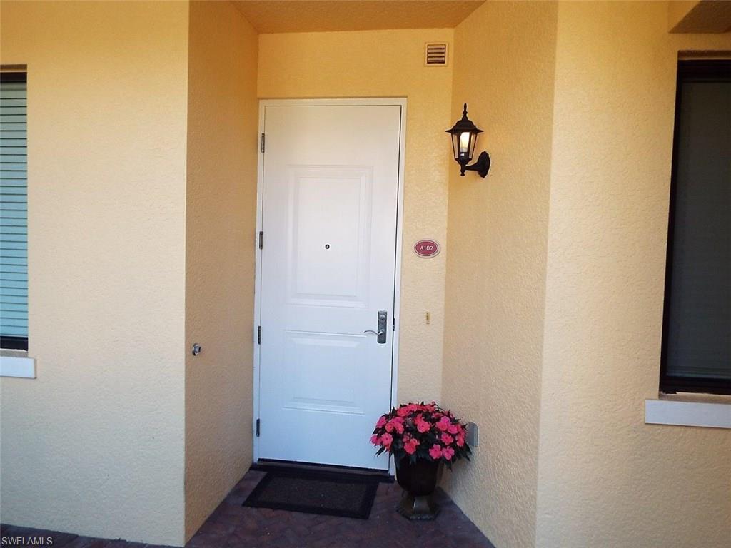 NAPLES BAY RESORT - Residential