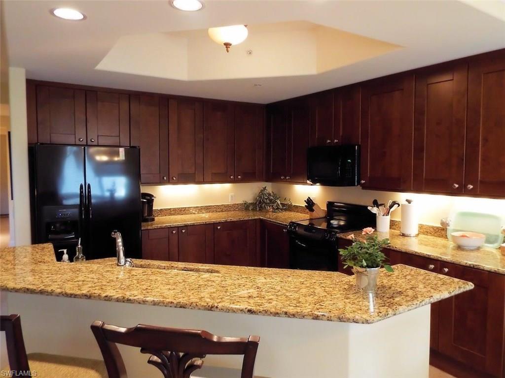 NAPLES BAY RESORT - Residential