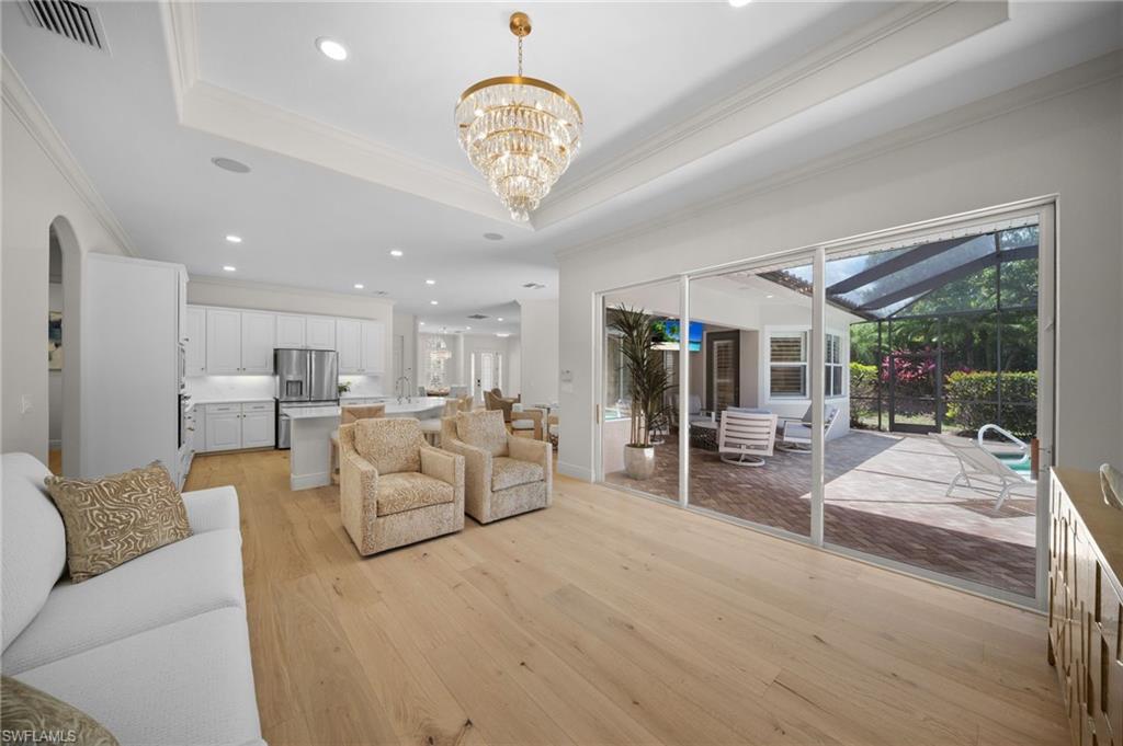 HERITAGE BAY - Residential