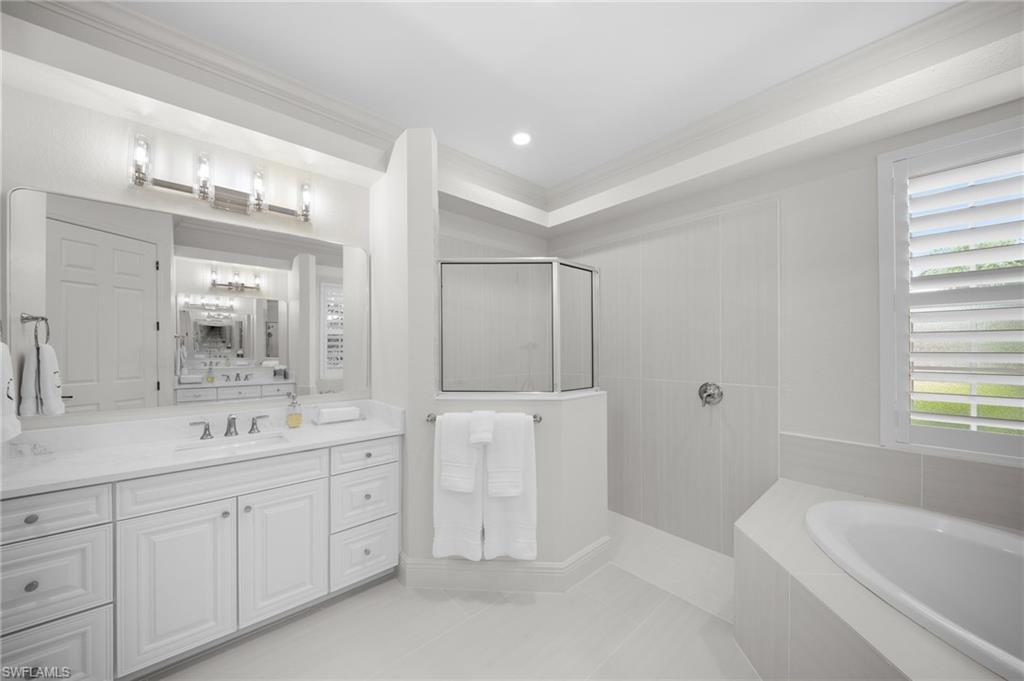 HERITAGE BAY - Residential