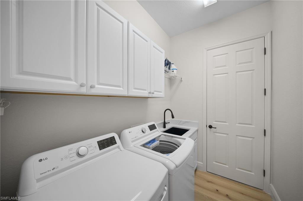 HERITAGE BAY - Residential