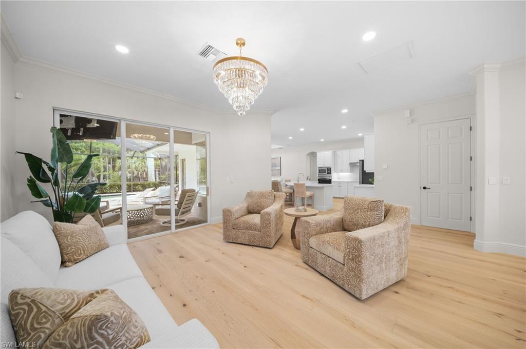 HERITAGE BAY - Residential