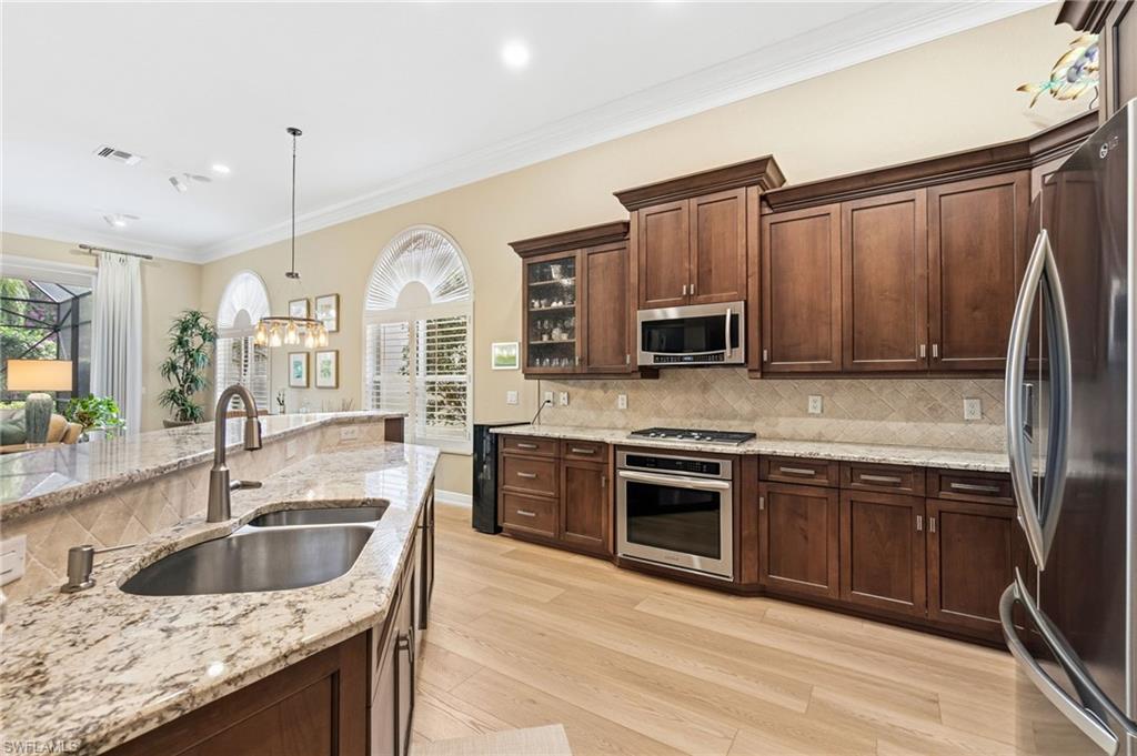 NATURE'S COVE - Residential