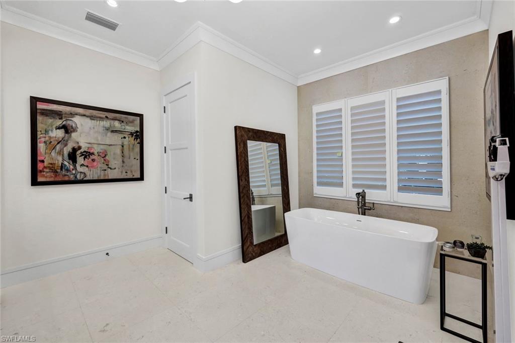 LUCARNO - Residential