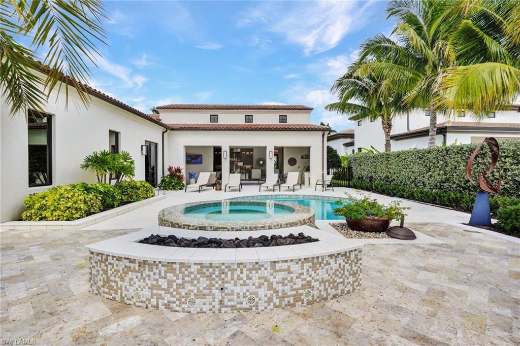 LUCARNO - Residential