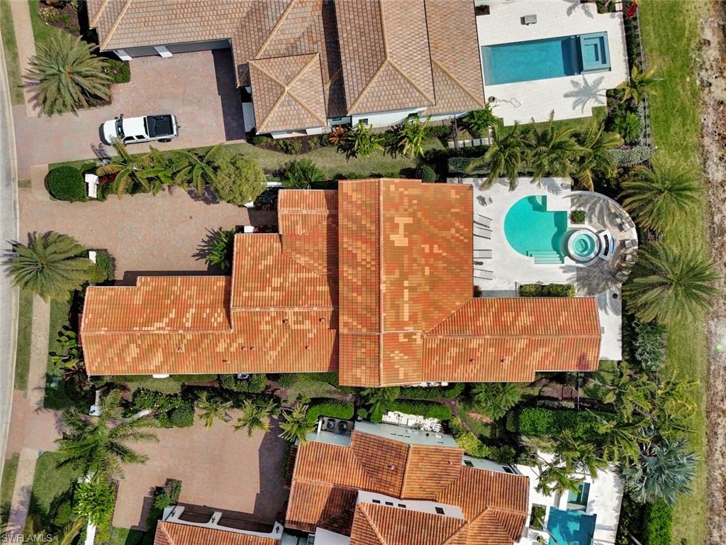 LUCARNO - Residential