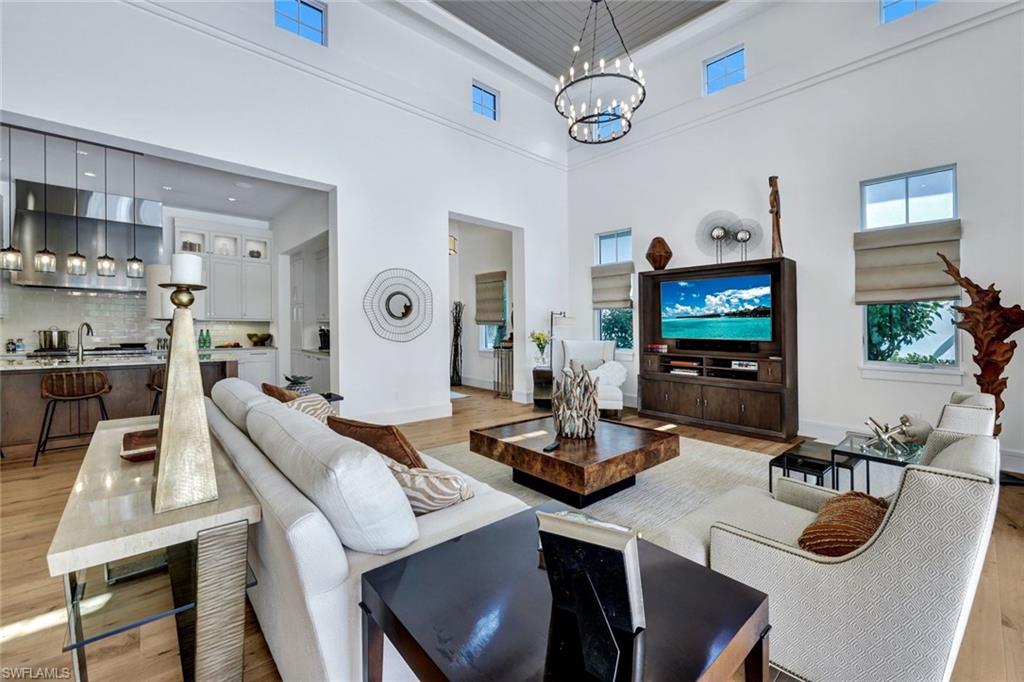 LUCARNO - Residential