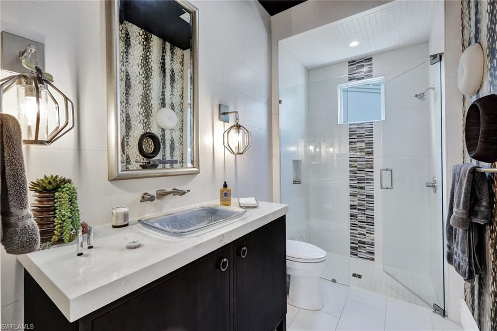 LUCARNO - Residential