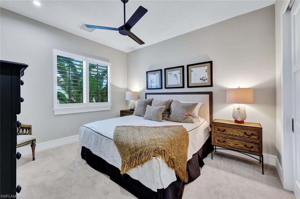 LUCARNO - Residential