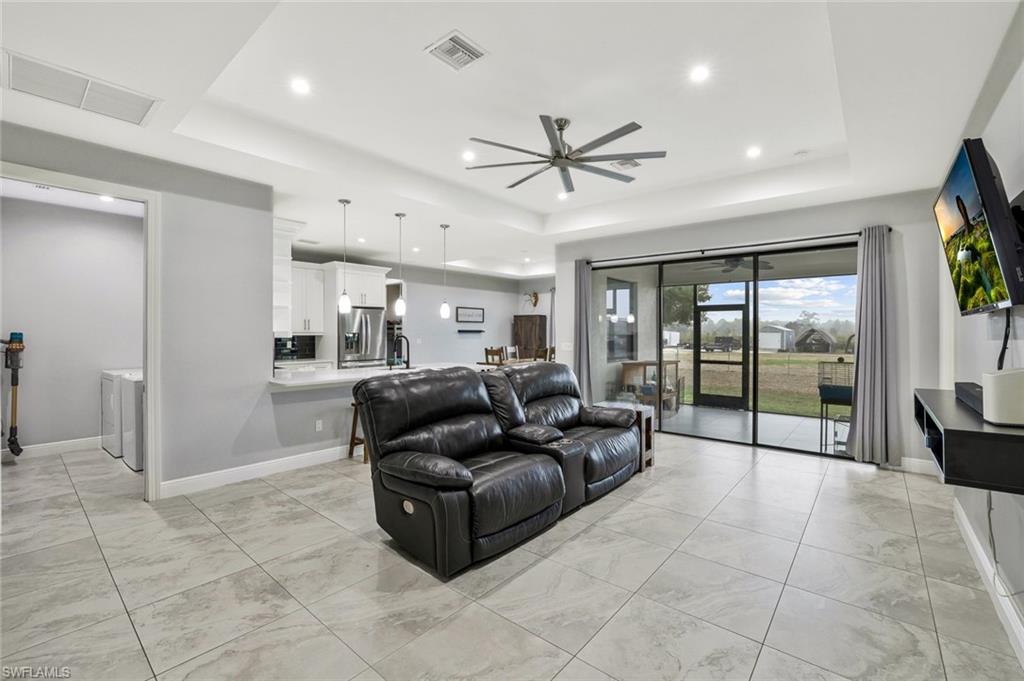 GOLDEN GATE ESTATES - Residential