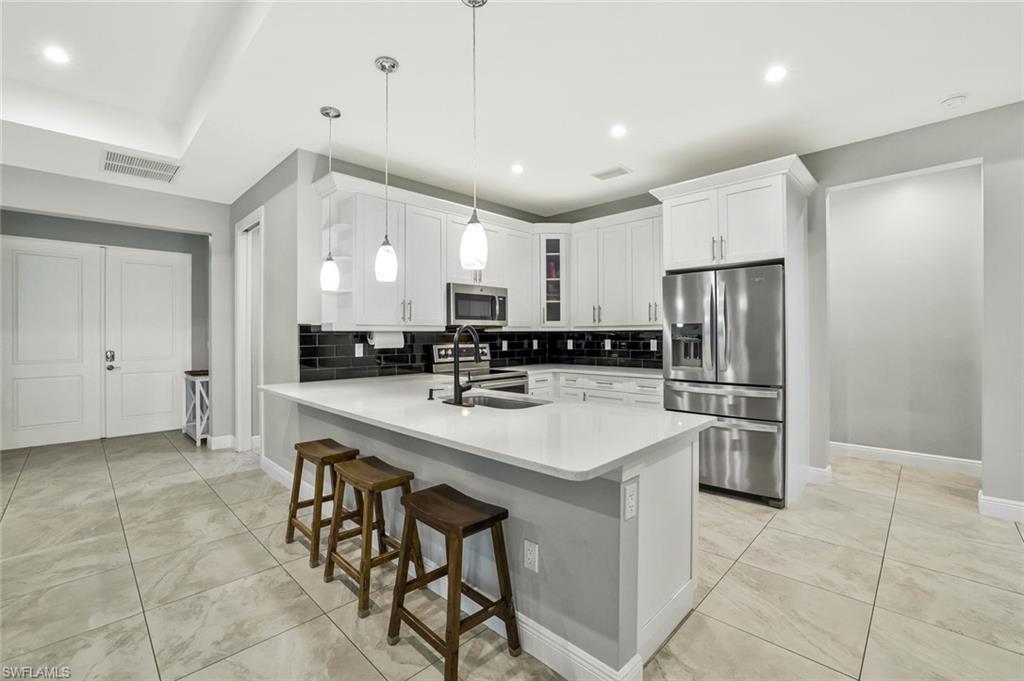 GOLDEN GATE ESTATES - Residential