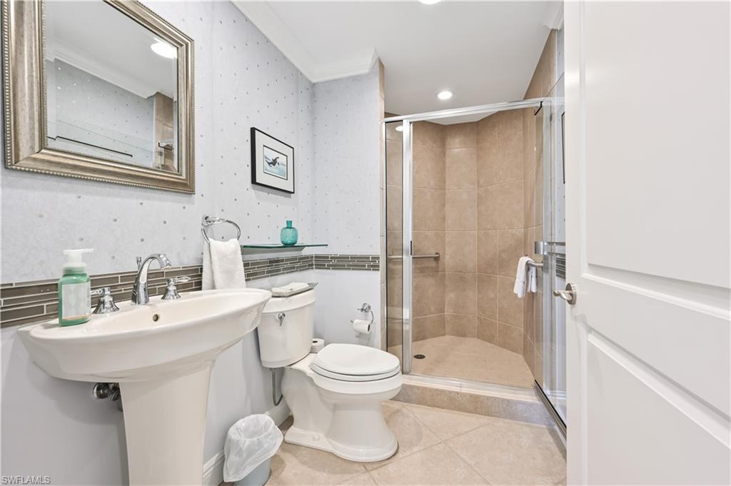 FLORENCIA - Residential Lease