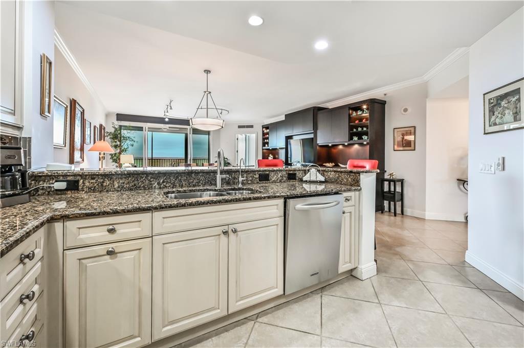 FLORENCIA - Residential Lease