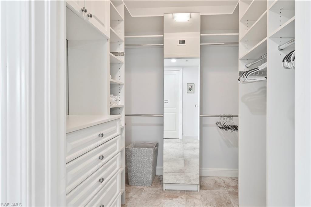 FLORENCIA - Residential Lease