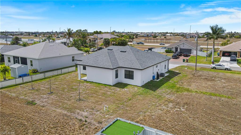 CAPE CORAL - Residential