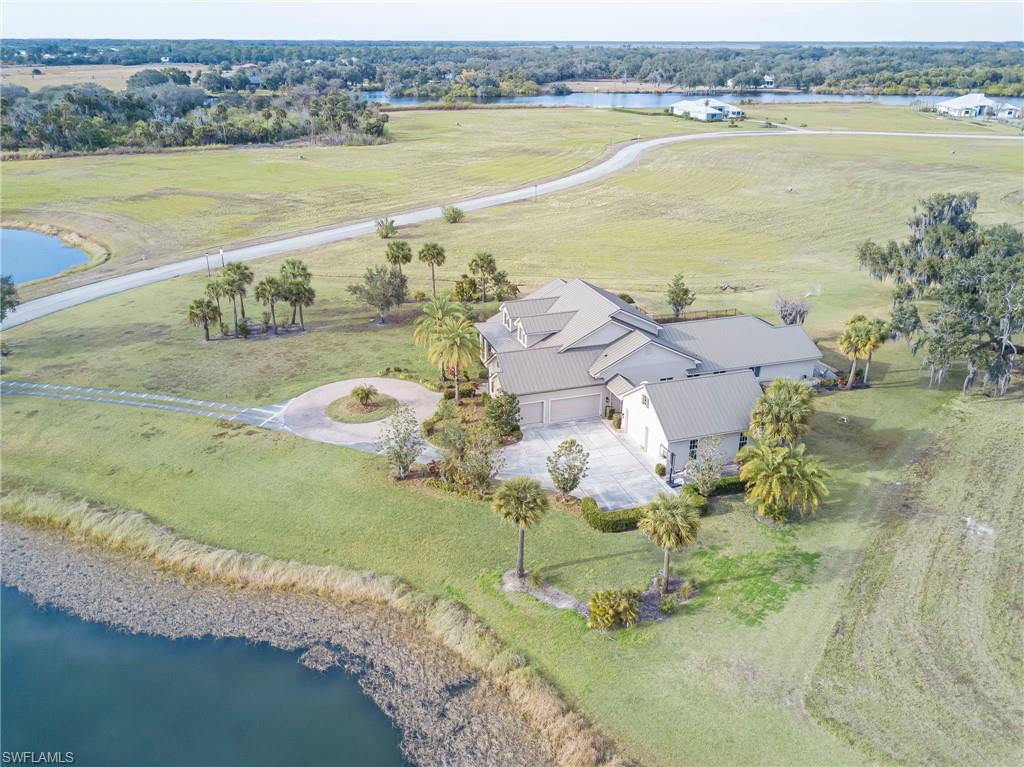 CALOOSA PRESERVE - Residential