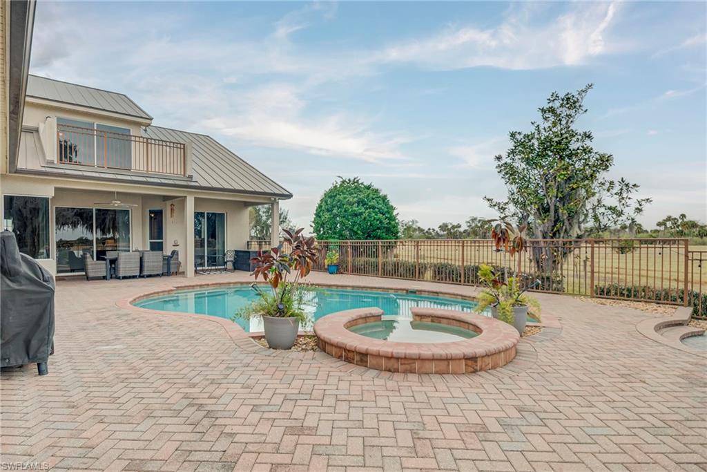 CALOOSA PRESERVE - Residential