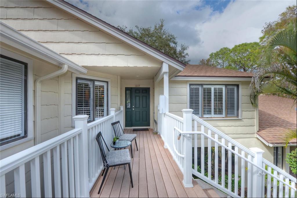 COURTSIDE COMMONS - Residential