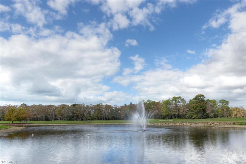 COURTSIDE COMMONS - Residential