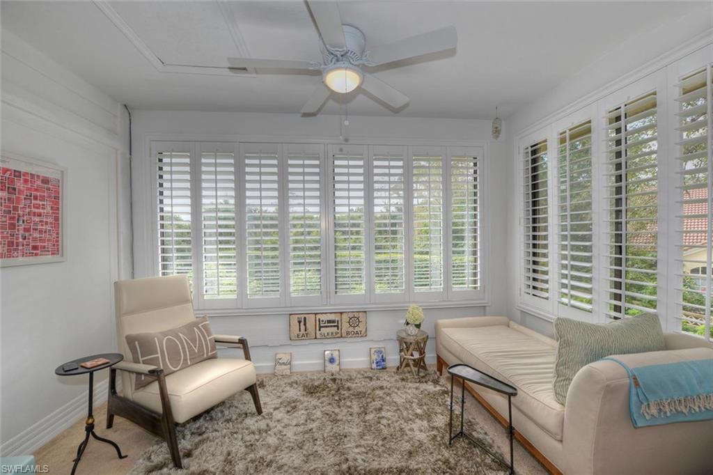 COURTSIDE COMMONS - Residential