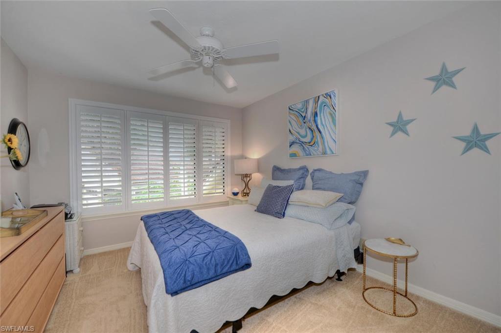 COURTSIDE COMMONS - Residential