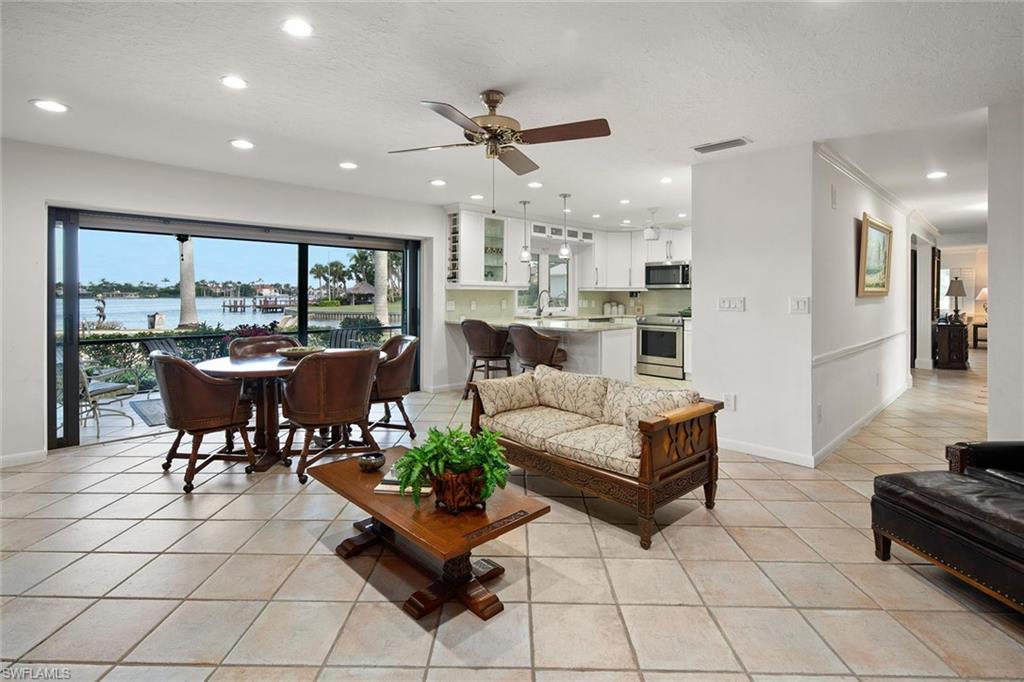 ROYAL HARBOR - Residential