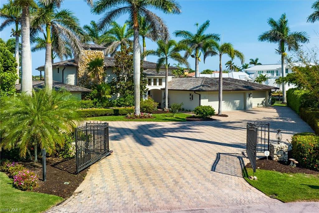 ROYAL HARBOR - Residential