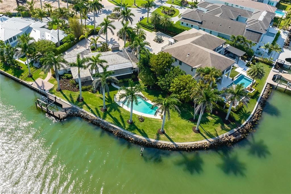 ROYAL HARBOR - Residential