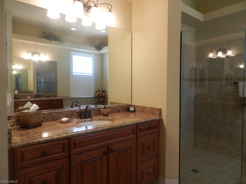 HERITAGE BAY - Residential