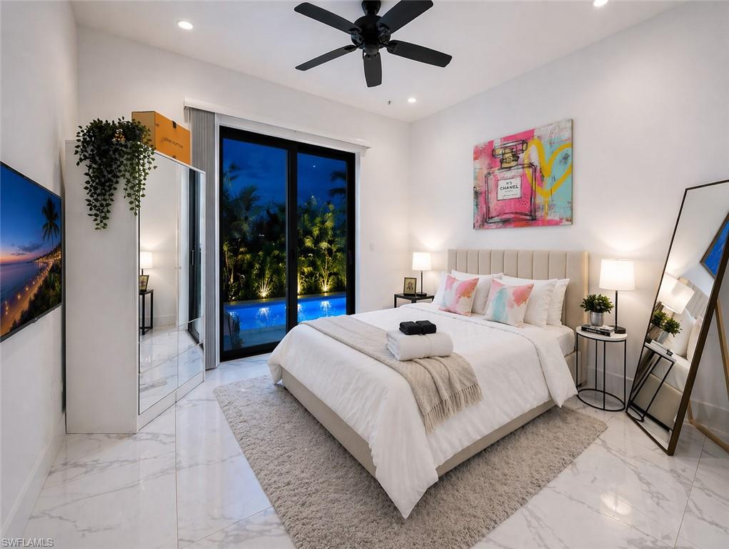 LAKE KELLY - Residential