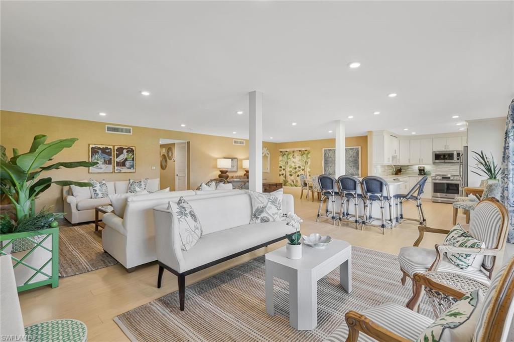 WILDERNESS COUNTRY CLUB - Residential