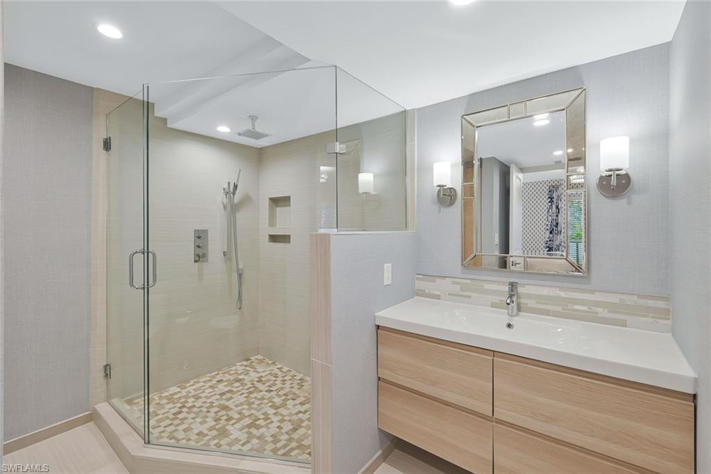 WILDERNESS COUNTRY CLUB - Residential