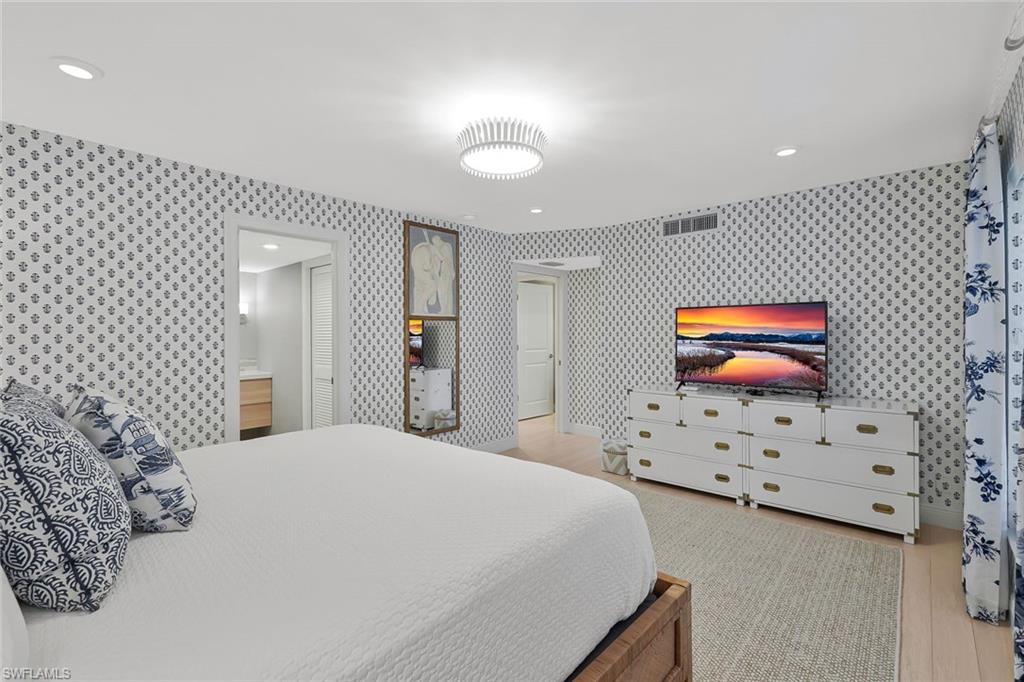 WILDERNESS COUNTRY CLUB - Residential