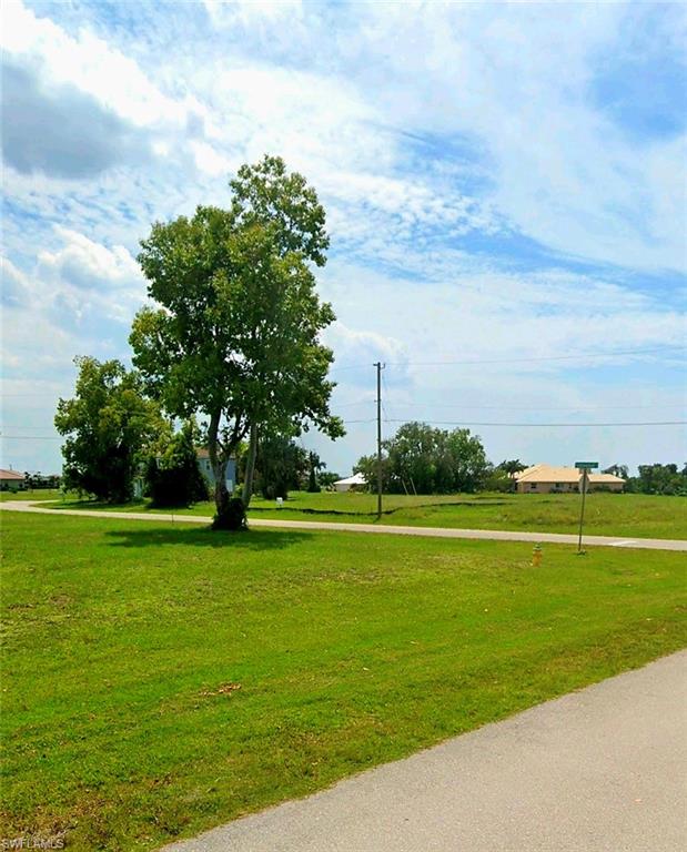 BURNT STORE LAKES - Land