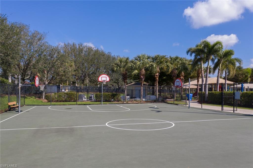 STONEYBROOK - Residential