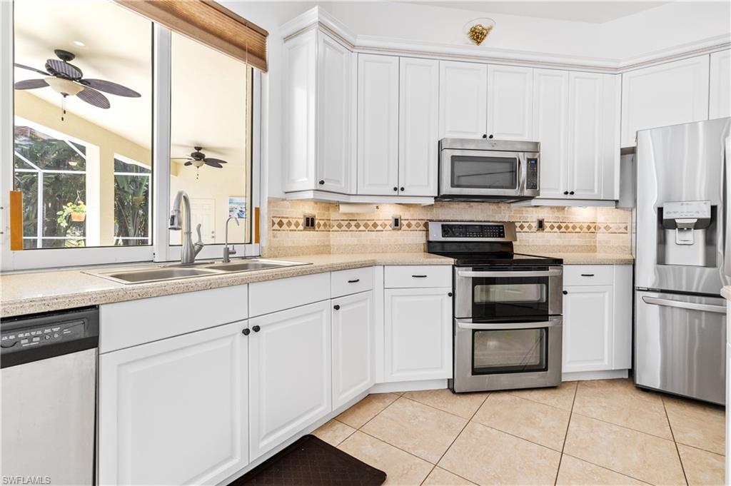 STONEYBROOK - Residential