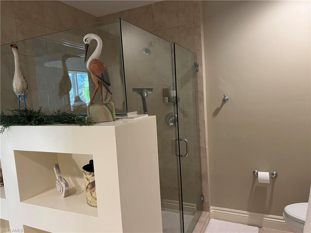 THE RESIDENCES AT LA PIAZZA - Residential Lease