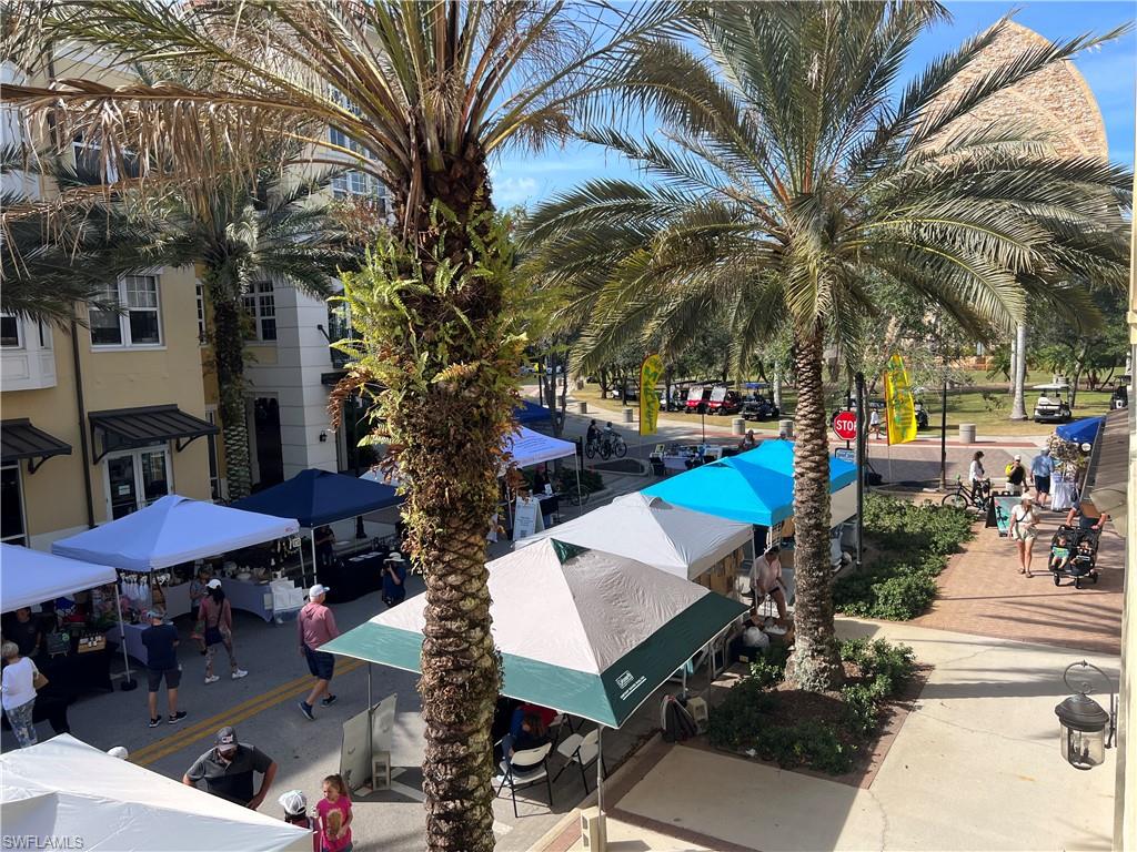 THE RESIDENCES AT LA PIAZZA - Residential Lease