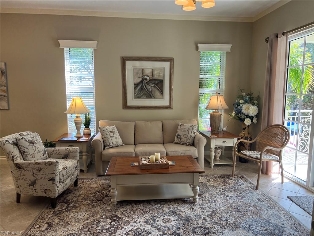 THE RESIDENCES AT LA PIAZZA - Residential Lease