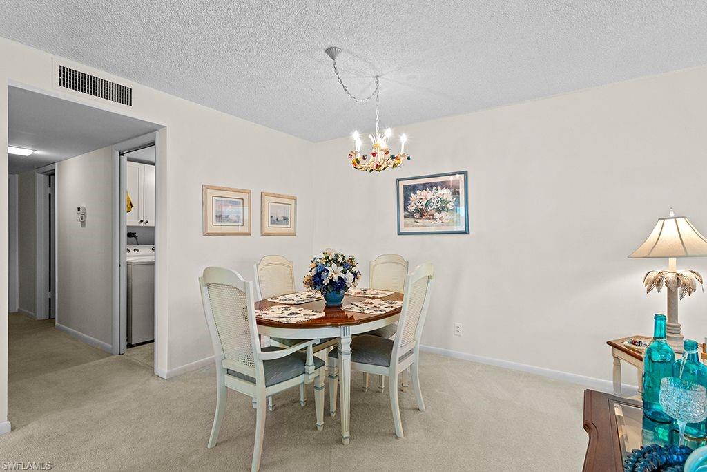 COMMODORE CLUB - Residential