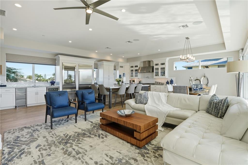 BONITA BEACH - Residential