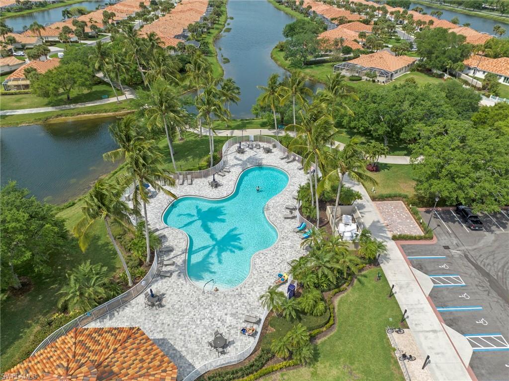 VILLAGE WALK - Residential