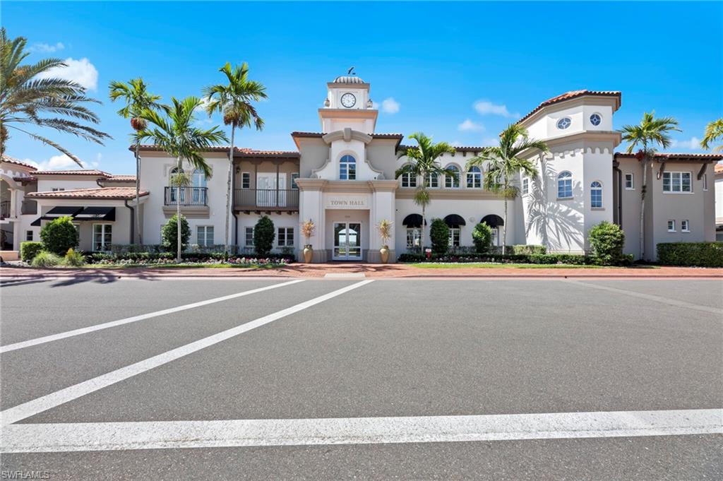 VILLAGE WALK - Residential