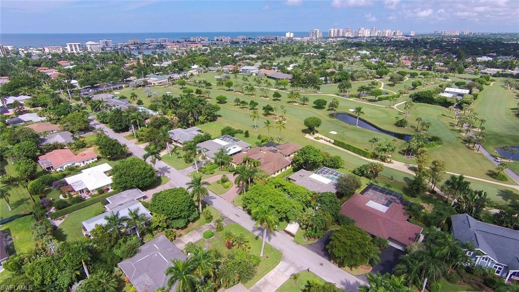 MOORINGS - Residential