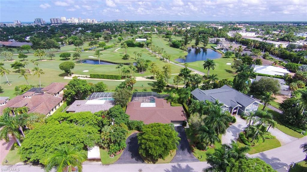 MOORINGS - Residential