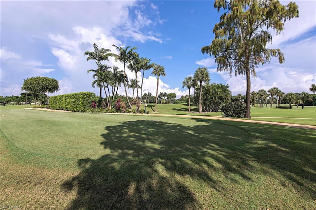 MOORINGS - Residential